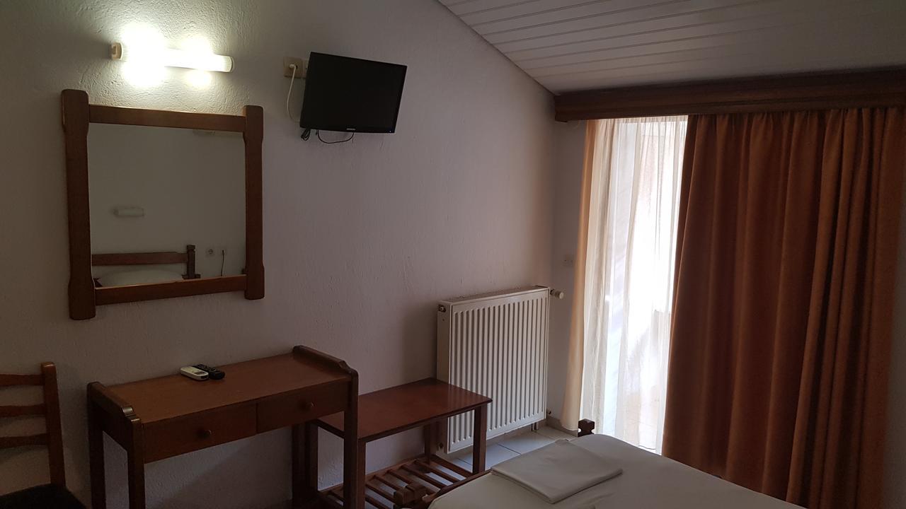 Paralía Hotel Venus מראה חיצוני תמונה